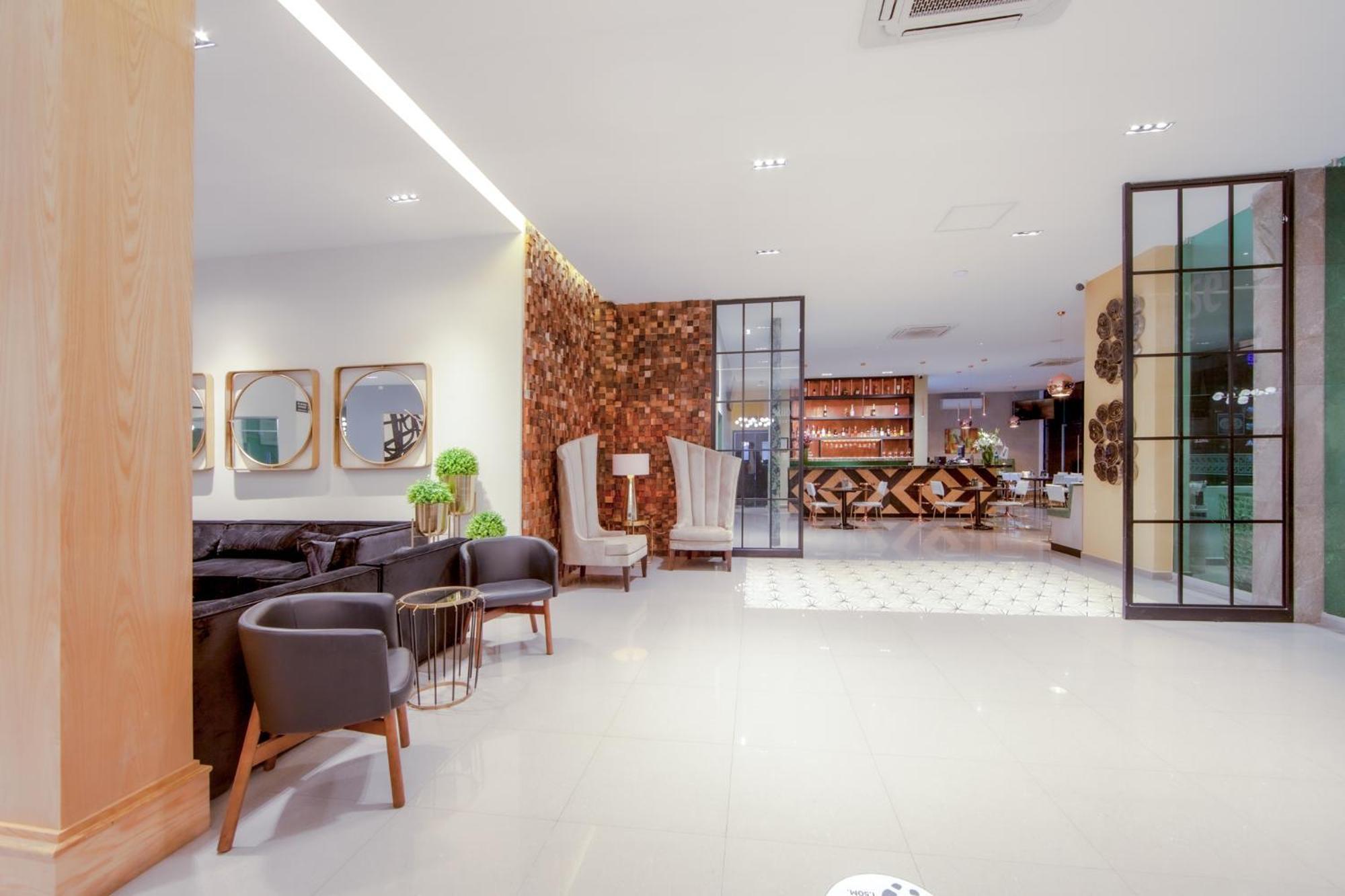 Inhouse Culiacán Exterior foto