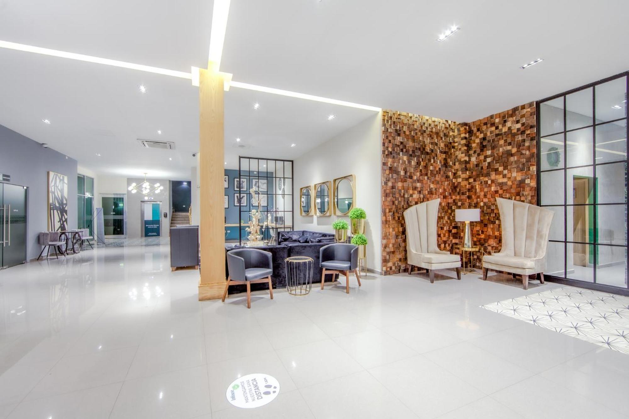 Inhouse Culiacán Exterior foto